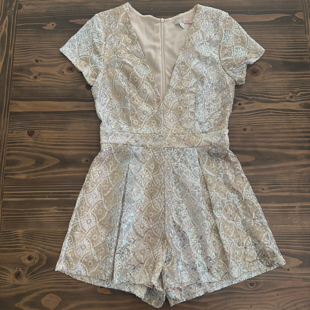 Women's GB Beige Silver Sequin Romper XS Sparkly Party Outfit New Year’s